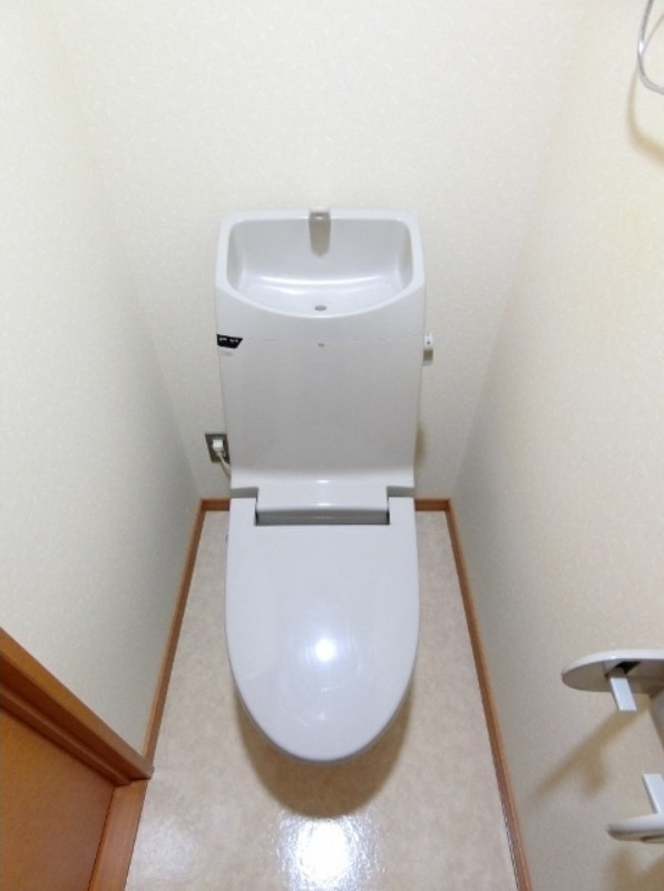 トイレ　図面と現状に相違がある場合には現状を優先