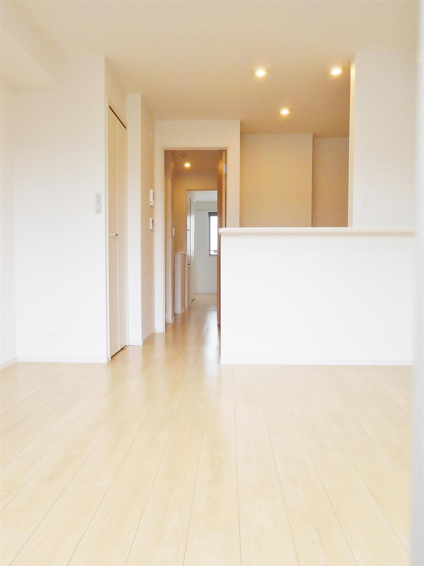 居室・リビング　※同タイプの別物件の写真です※