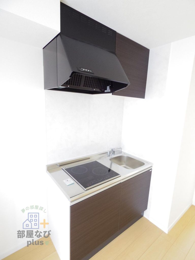 キッチン　※他号室写真です