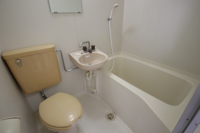 バス・シャワールーム　※別室の参考写真の為、現況優先です。