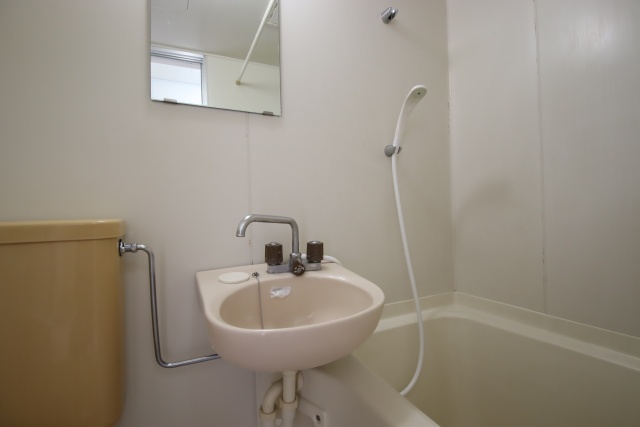 洗面設備　※別室の参考写真の為、現況優先です。