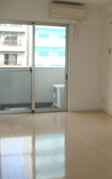 居室・リビング　反転タイプ