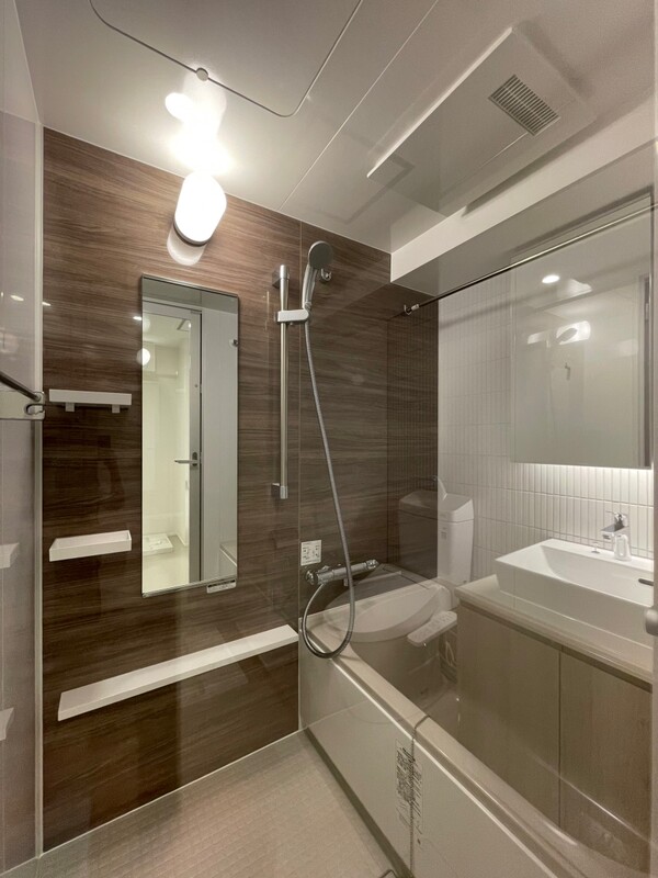 バス・シャワールーム