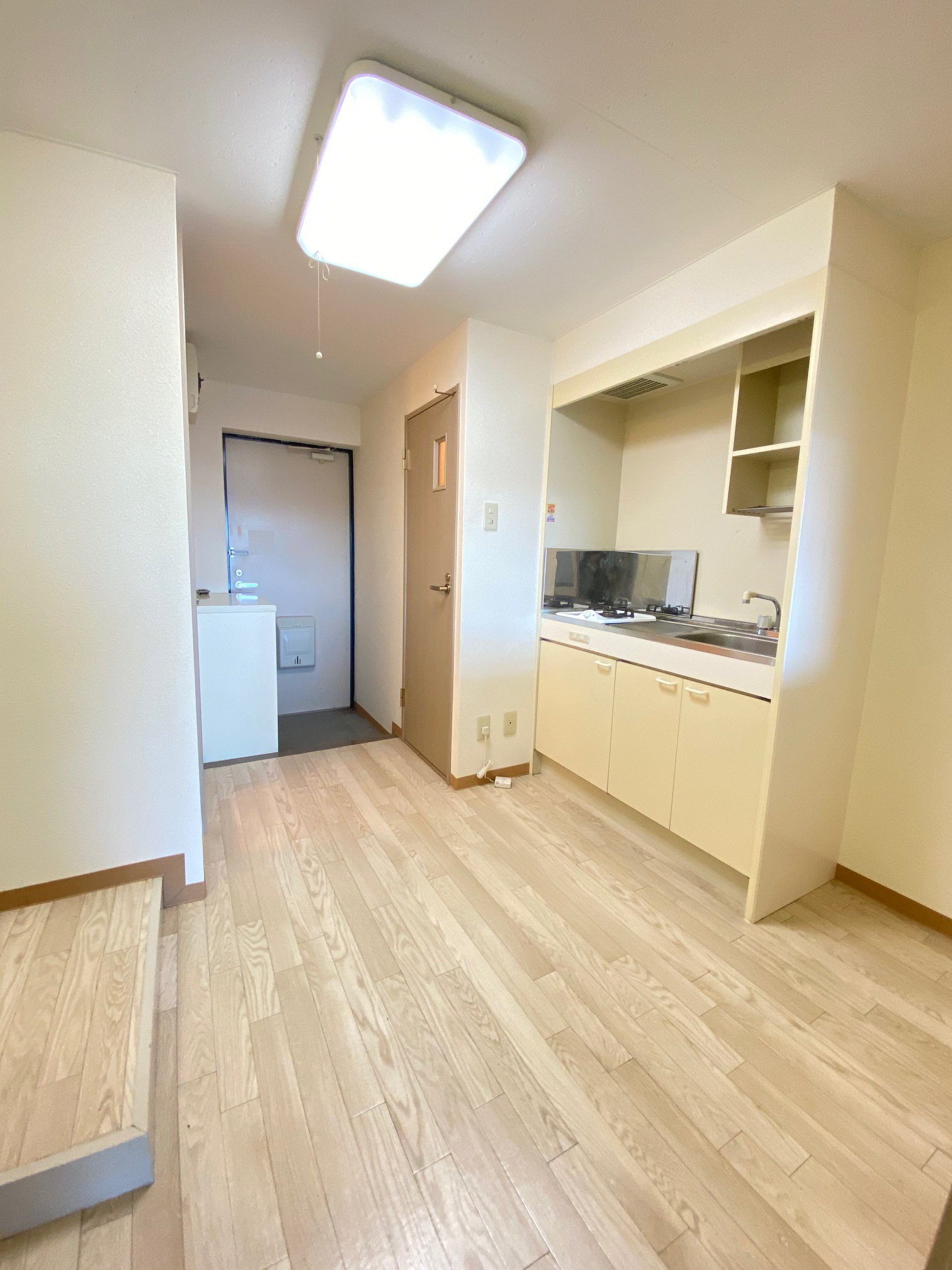 その他部屋・スペース　キッチン横に冷蔵庫置けます