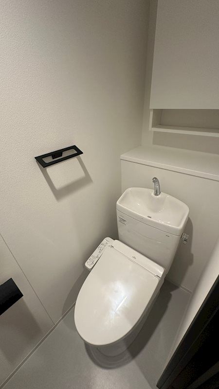 トイレ　別号室参考写真