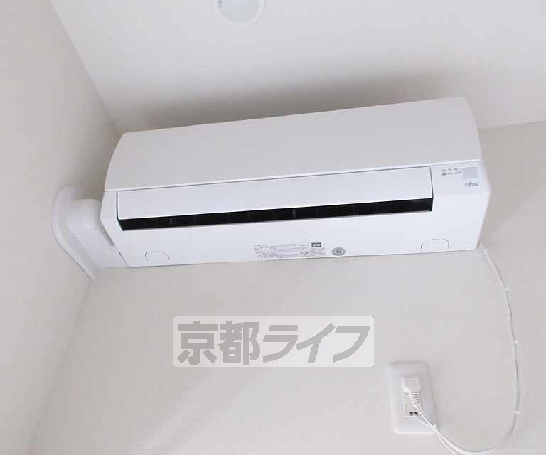 その他設備　大きく暖気・冷気が部屋中にいきわたります。