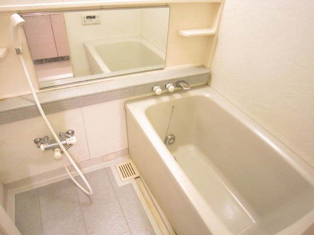 バス・シャワールーム　☆追焚・浴室乾燥機