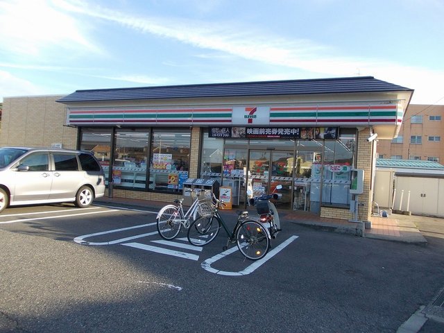 コンビニ　セブンイレブン山二ツ店（コンビニ）まで420m
