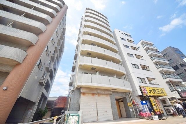 建物外観　オートロック付きマンション！