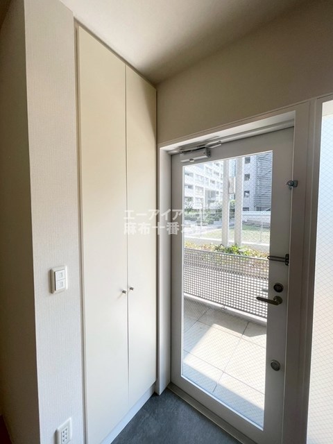 玄関　参考写真