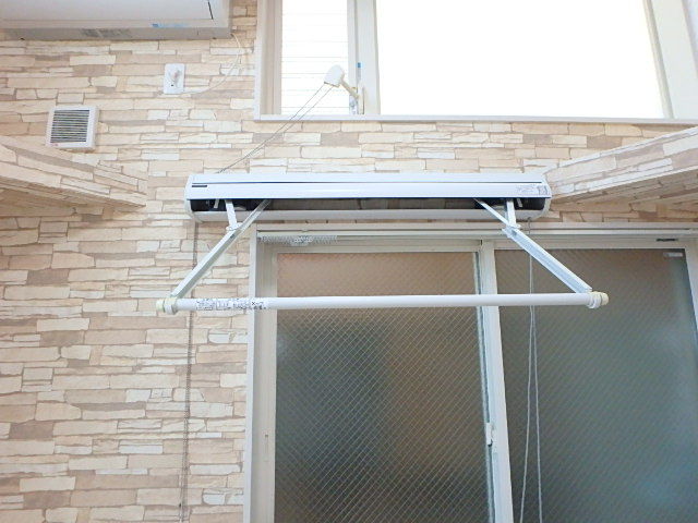 その他設備　室内物干しがあり便利