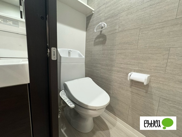 トイレ　他号室の写真です。