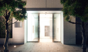 エントランス　ゆとりのあるエントランスです