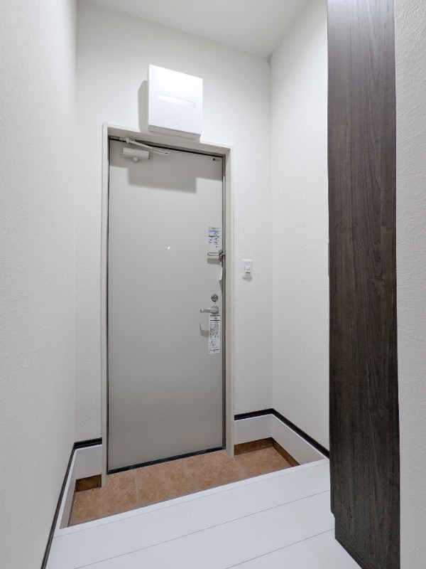 玄関　図面と現状に相違がある場合には現状を優先