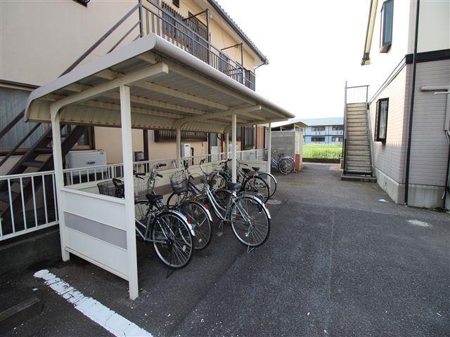 エントランス　駐輪場