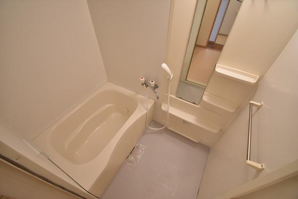 バス・シャワールーム　※同物件別室※