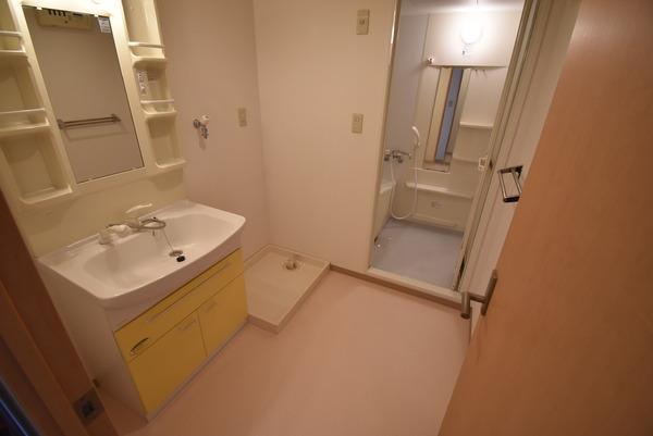 洗面設備　※同物件別室※