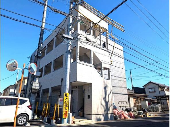 建物外観　建築中