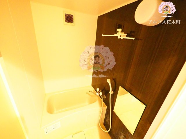 バス・シャワールーム　同一仕様