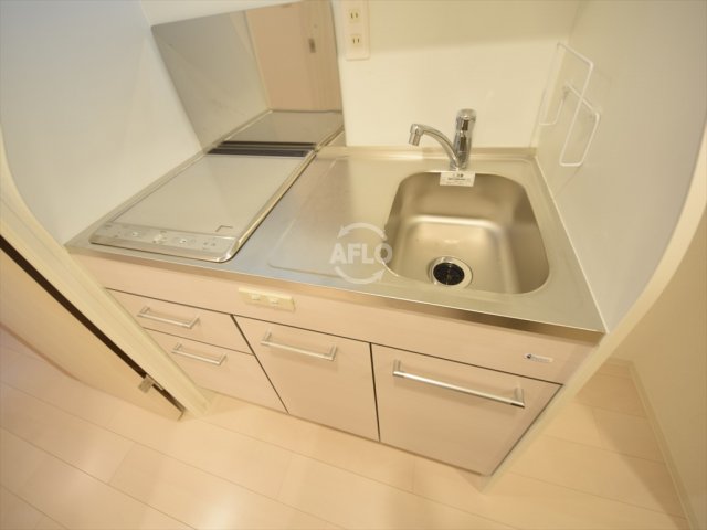 キッチン　セレニテ心斎橋グランデ　キッチン