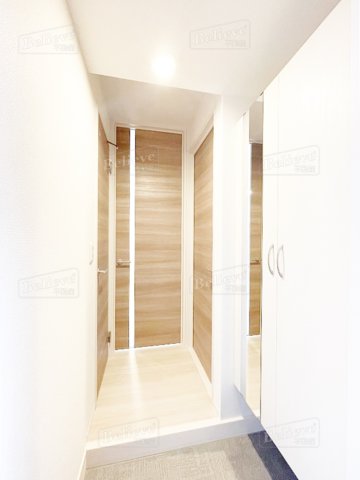 玄関　シューズボックス付きの玄関です★