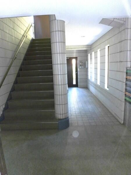 ロビー　ゆとりのあるロビーです