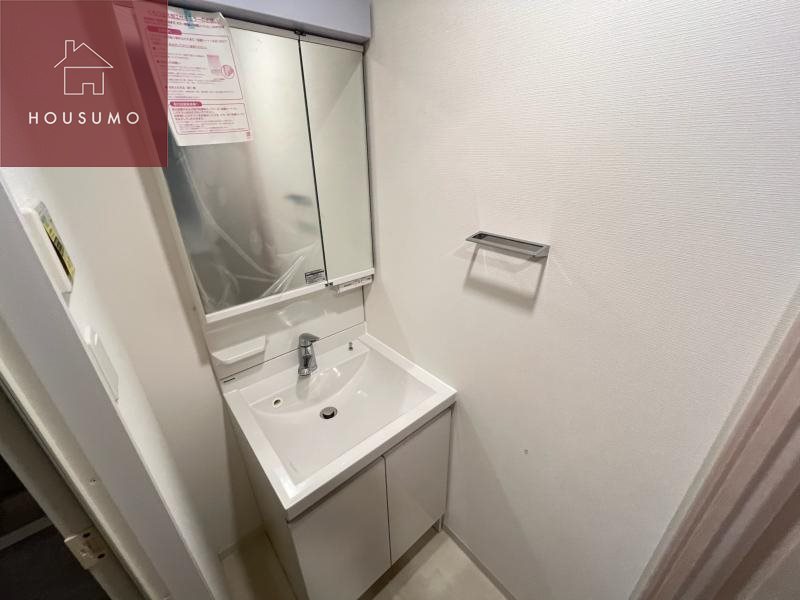 洗面設備　独立洗面台で身支度をすべて済ませてしまいましょう