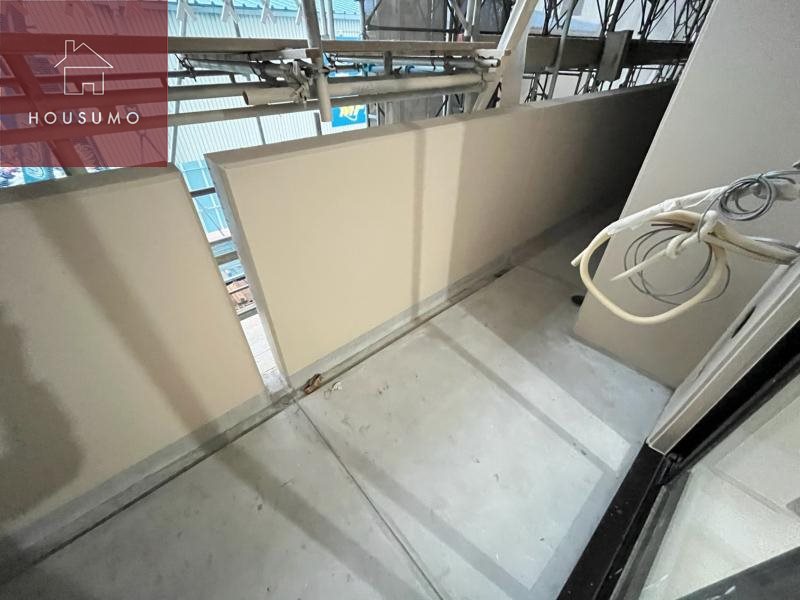 バルコニー　外からの目が気にならないバルコニーで洗濯物が干せます