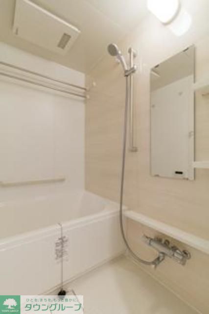 バス・シャワールーム　※写真は同タイプ住戸です。