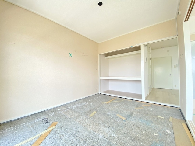 収納　和室（改装中）