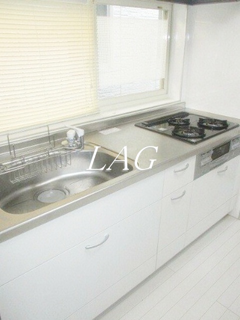 キッチン　キッチンです。