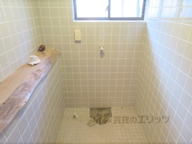 その他部屋・スペース　洗濯機置場