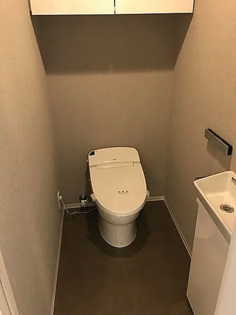 トイレ　参考写真