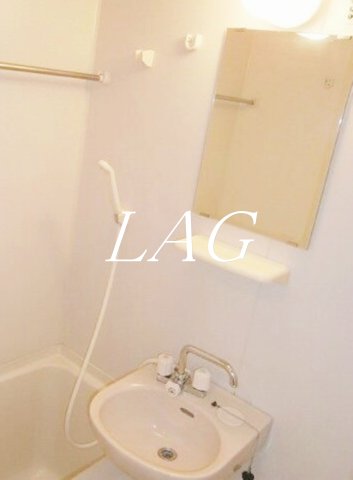 洗面設備　洗面台です。