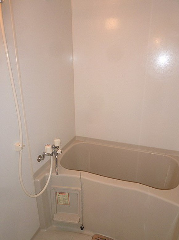 バス・シャワールーム　※別部屋参照