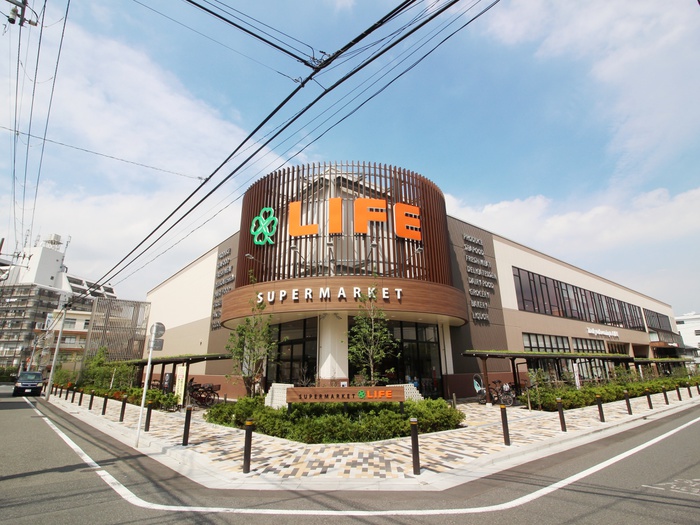 スーパー　ライフ桜新町店（スーパー）まで600m