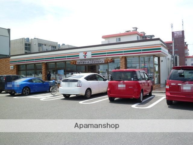 コンビニ　セブンイレブン新潟神道寺店（コンビニ）まで747m