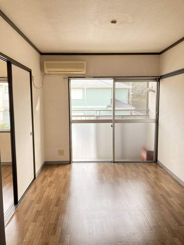 その他　アパート一室を倉庫に