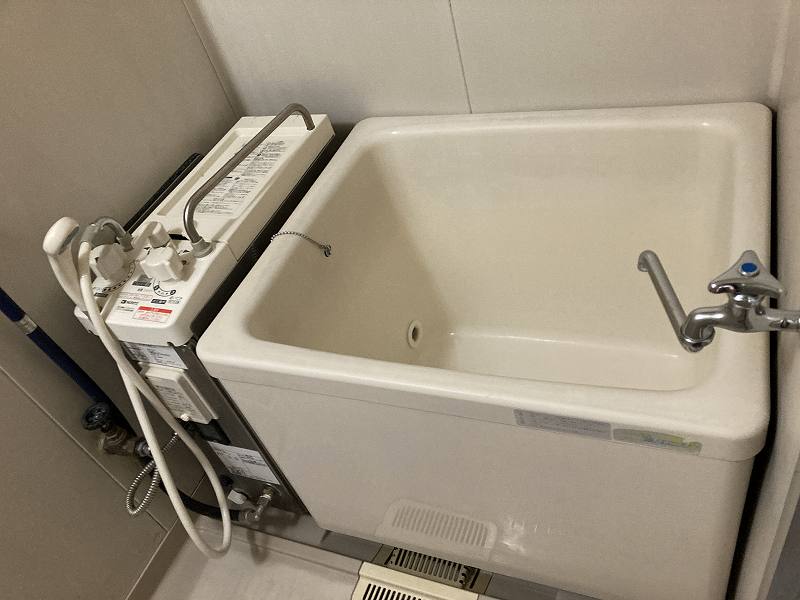 バス・シャワールーム　浴室残置