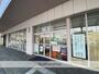 コンビニ　セブンイレブン　ＪＲ奈良駅前店（コンビニ）まで210m