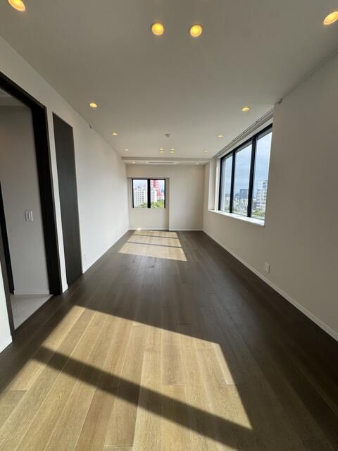 居室・リビング　居間です