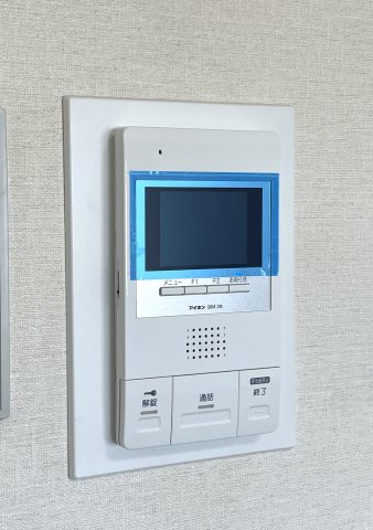 TASK IN 2be1 403の居間写真