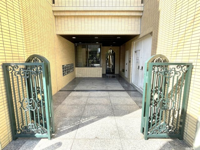 TASK IN 2be1 403の外観写真