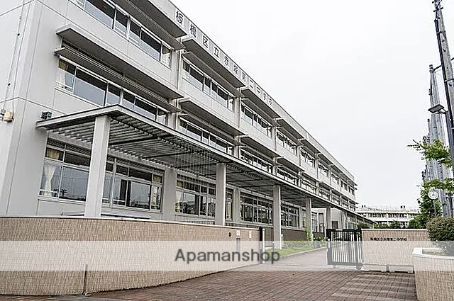 中学校　赤塚第二中学校（中学校）まで787m