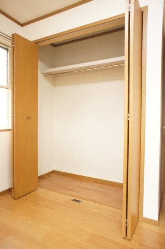 収納　図面と現状に相違がある場合には現状を優先