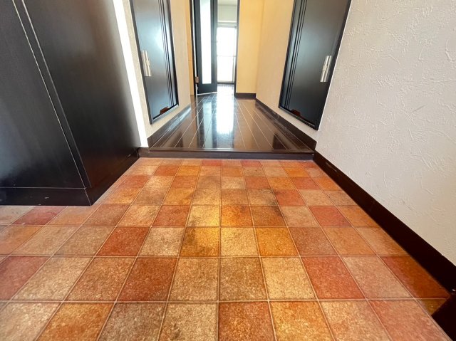 玄関　詳細は、RISUMO江坂本店までお問合せください♪