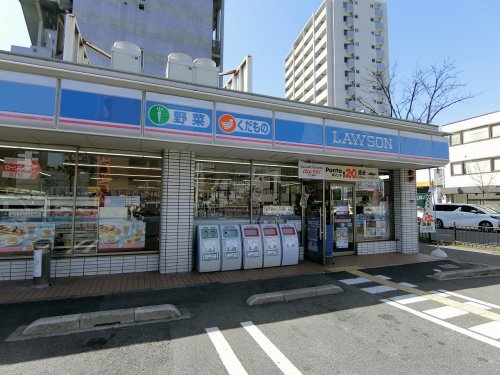 コンビニ　ローソン 内環吹田芳野町店（コンビニ）まで321m