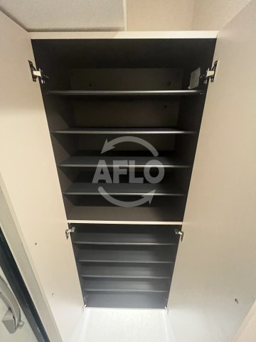 収納　ルミナス上新庄　シューズボックス
