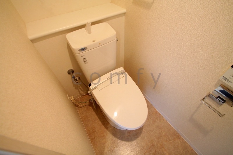 トイレ　ウォシュレット付きトイレ