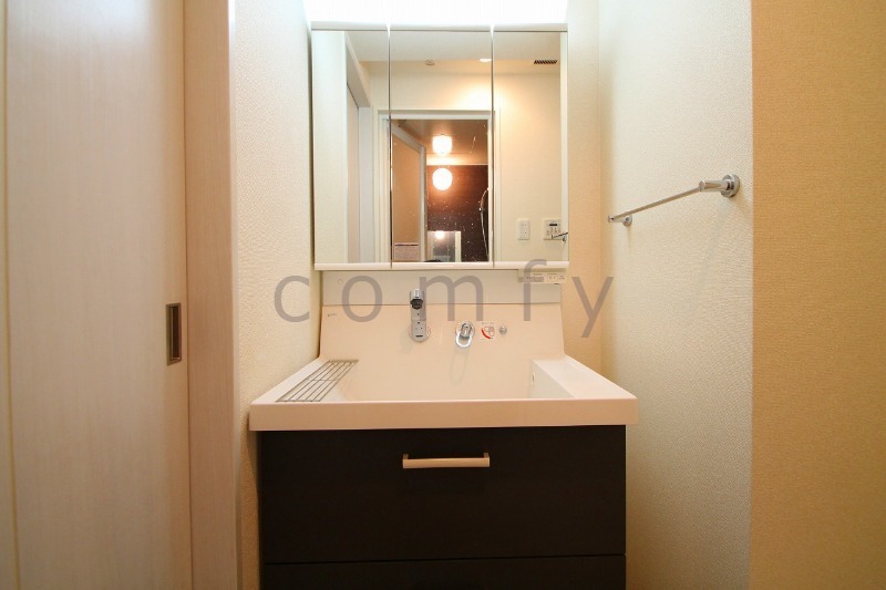 洗面設備　独立洗面台